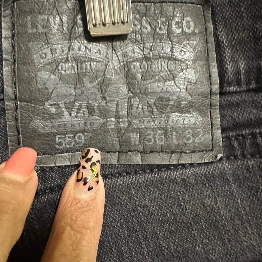 Levi's Black Relaxed Straight Men's Jeans Size 36x32 - Picture 4 of 4
